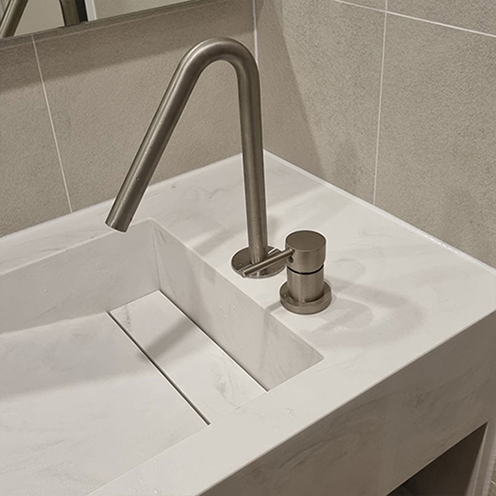 ST-02002NB-무광니켈 투홀 매립수전